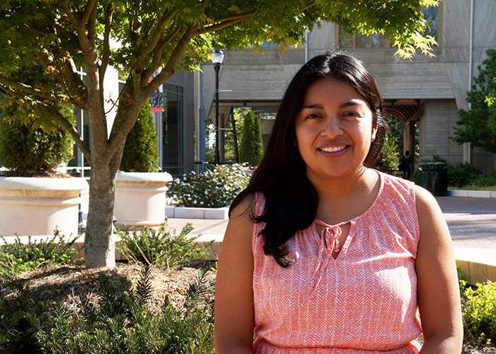 Class of 2017 | Candler School of Theology:
Ruth Ubaldo heeds calling to serve across borders