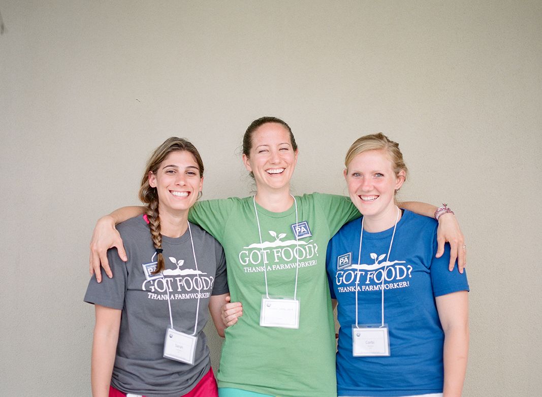 Emory students from the School of Medicine's Physicians Assistant (PA) Program volunteer in a field
