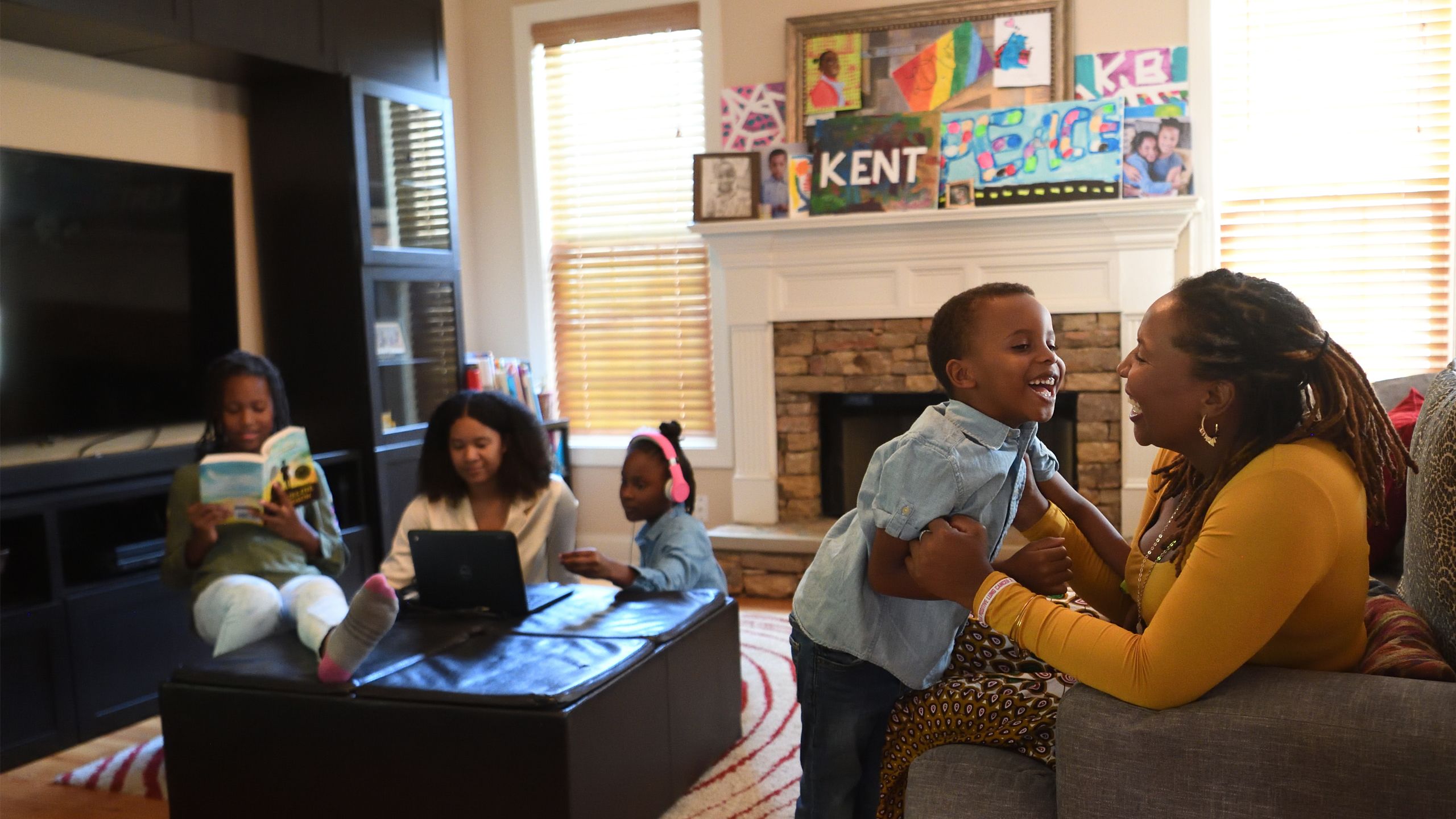 Lung cancer patient Brandi Bryant is pictured with her three daughters and son. 