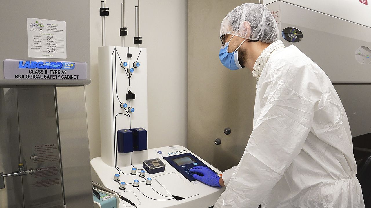 Newly commissioned Emory Cellular Therapy Laboratory in the Emory University Hospital Tower