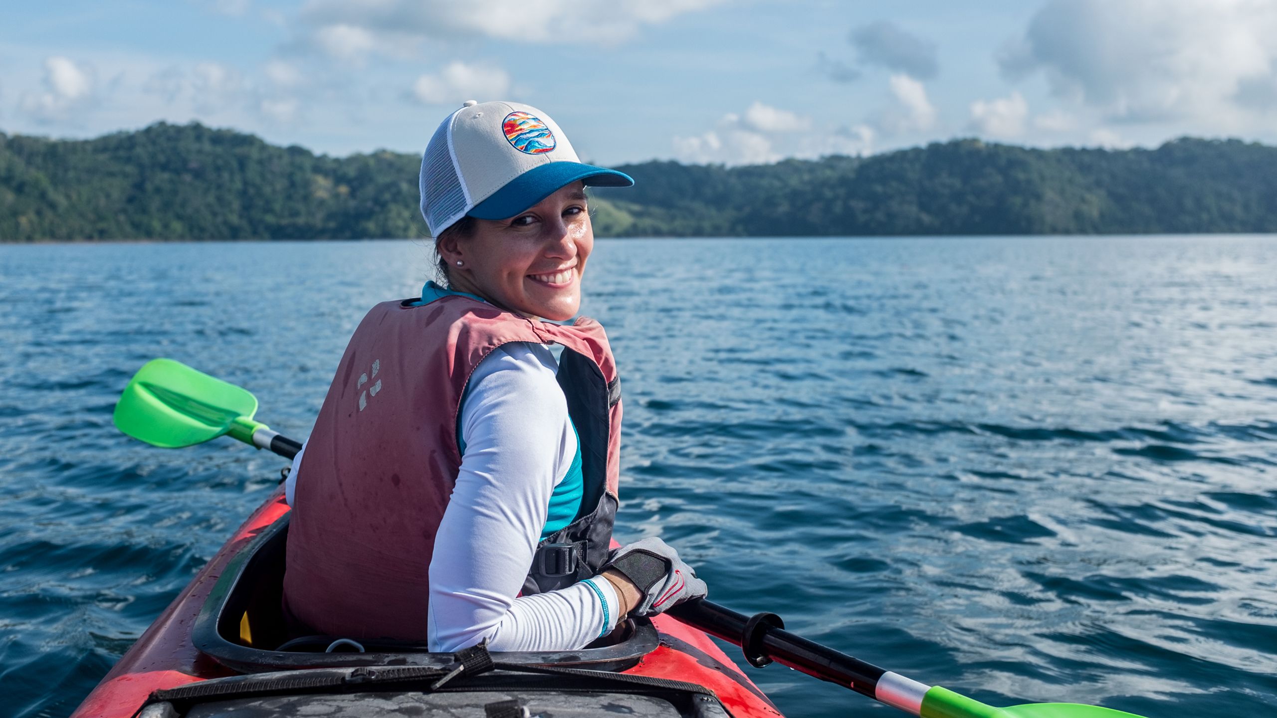 Vicente-Santos kayaking