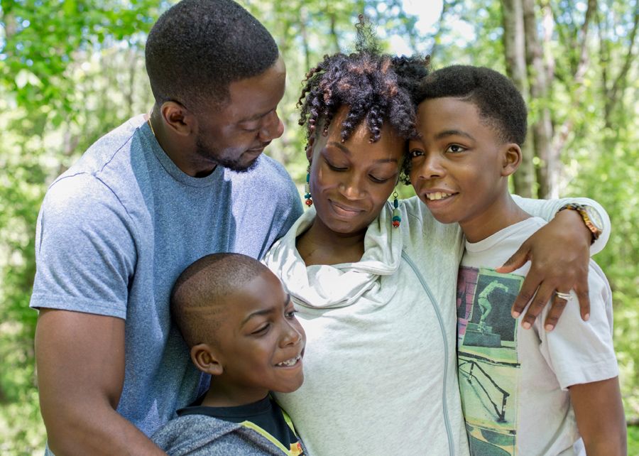 Tamara Mobley, multiple myeloma survivor, and family portrait