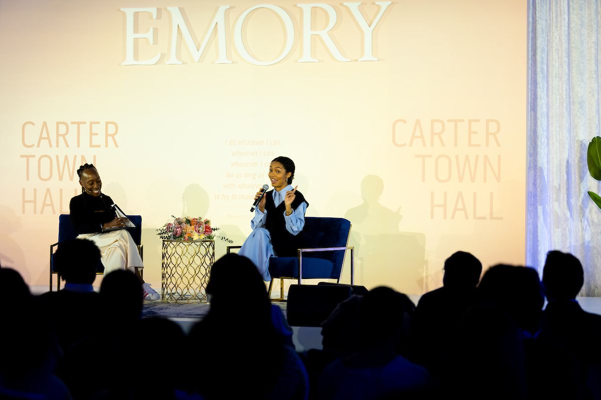 Valeda Dent speaks with Yara Shahidi at the 42nd Carter Town Hall.