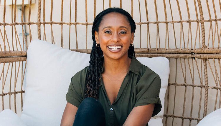 Portrait of Rae Wynn-Grant