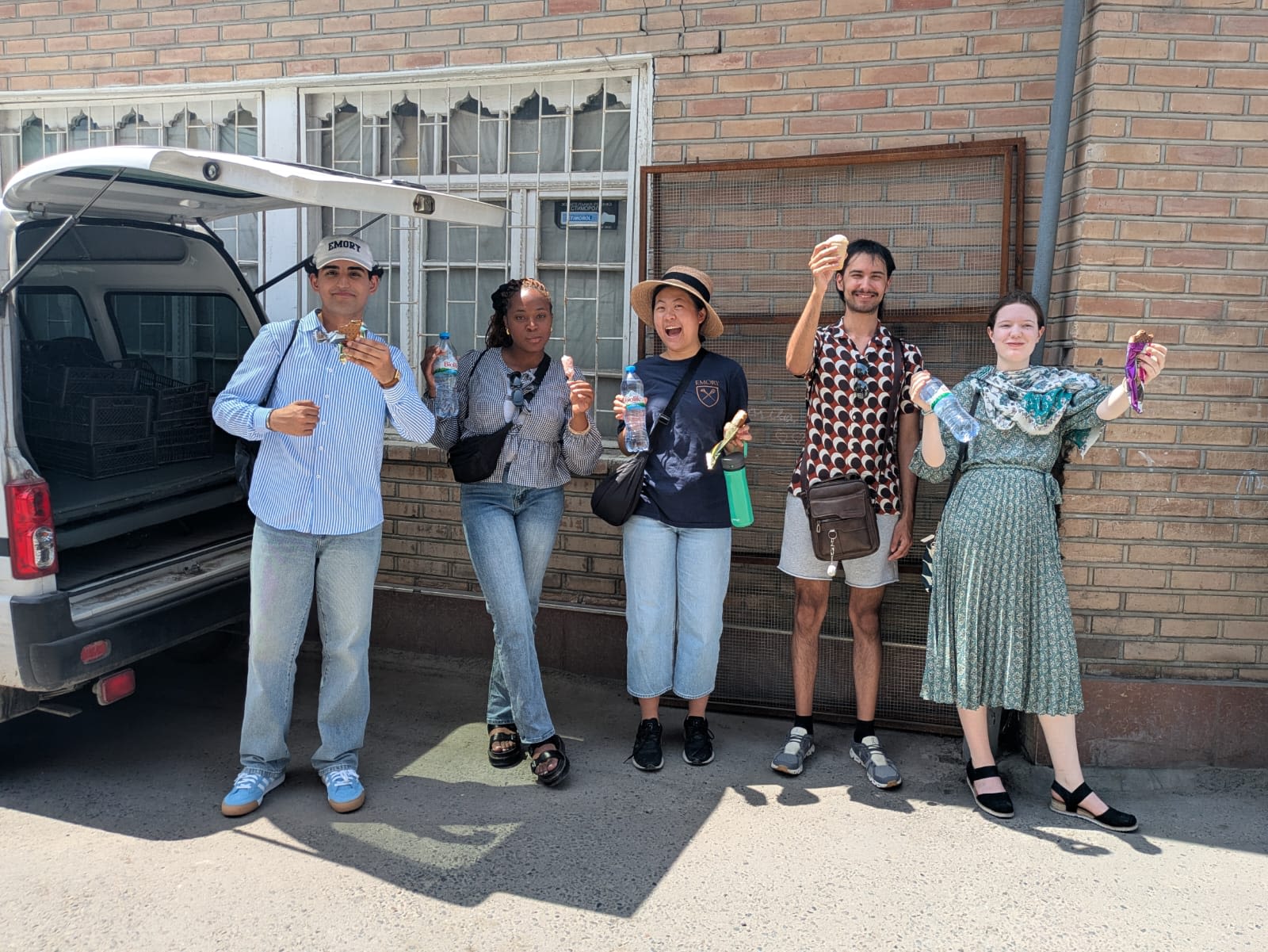 group of students with ice cream