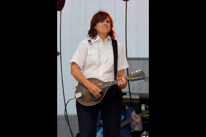 Amy Ray with her mandolin