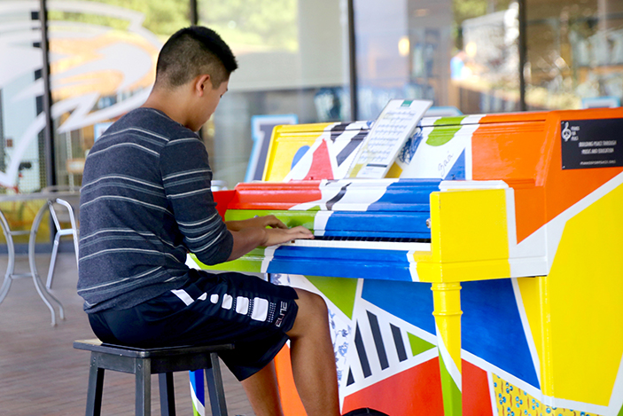Pianos for Peace photo 4