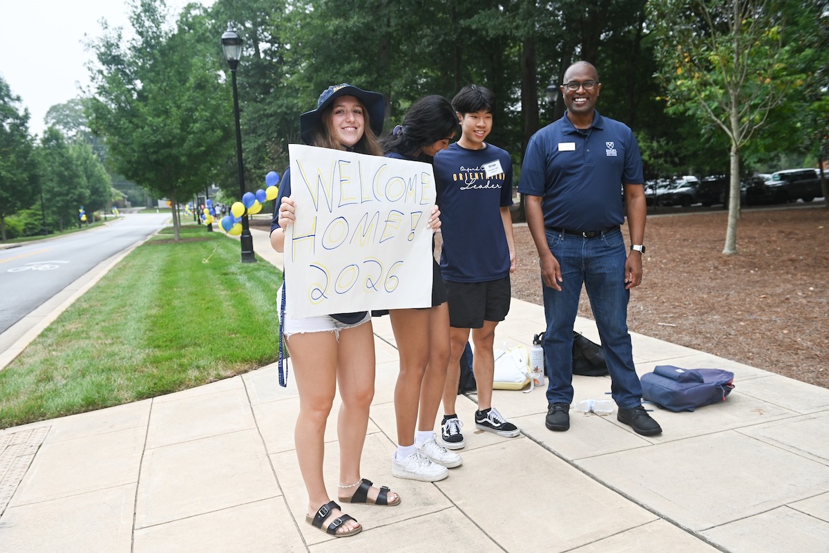 Students welcoming first-year's