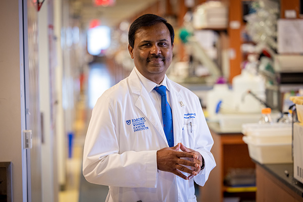 Winship Executive Director and thoracic oncologist Suresh S. Ramalingam, MD.
