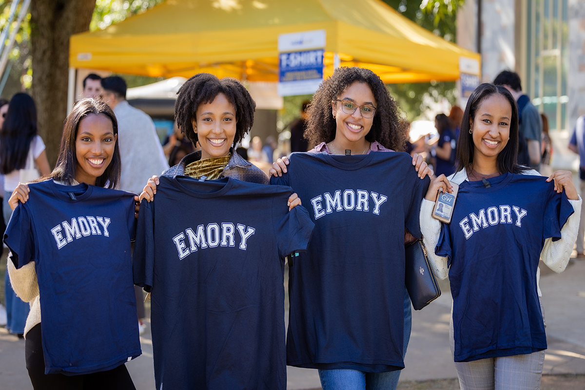 Students with Emory t-shirts 