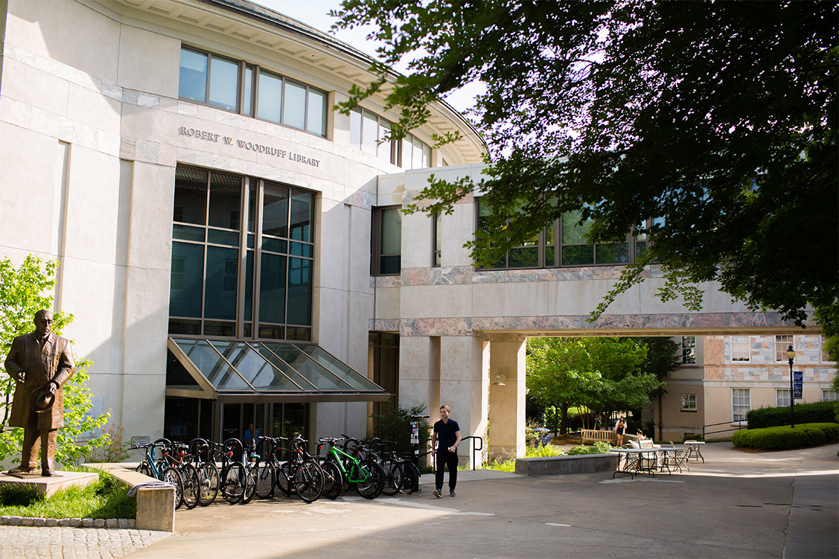 Photo of exterior front entrance of Woodruff Library.