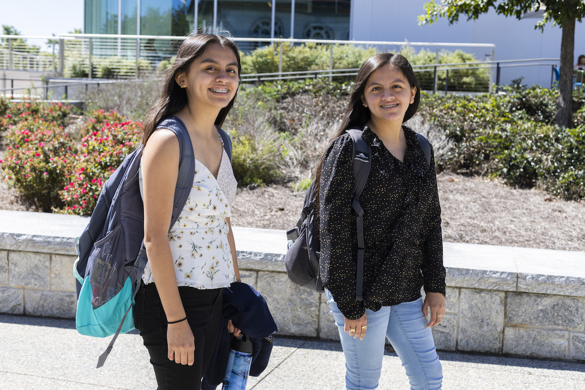 Sisters Araceli and Yesenia Manuel