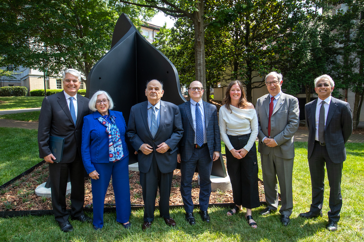 Dedication of COVID-19 sculpture honors Emory Healthcare and university personnel