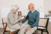 New study reveals that high blood pressure is often shared between couples