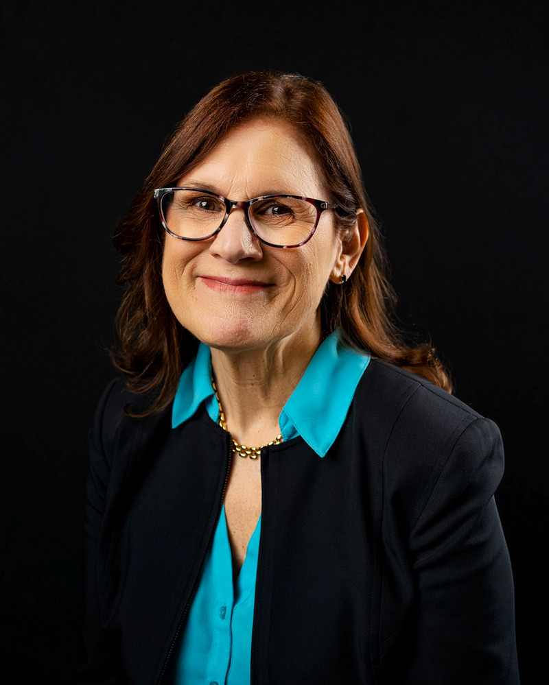 Headshot of Kristy Kiel Martyin