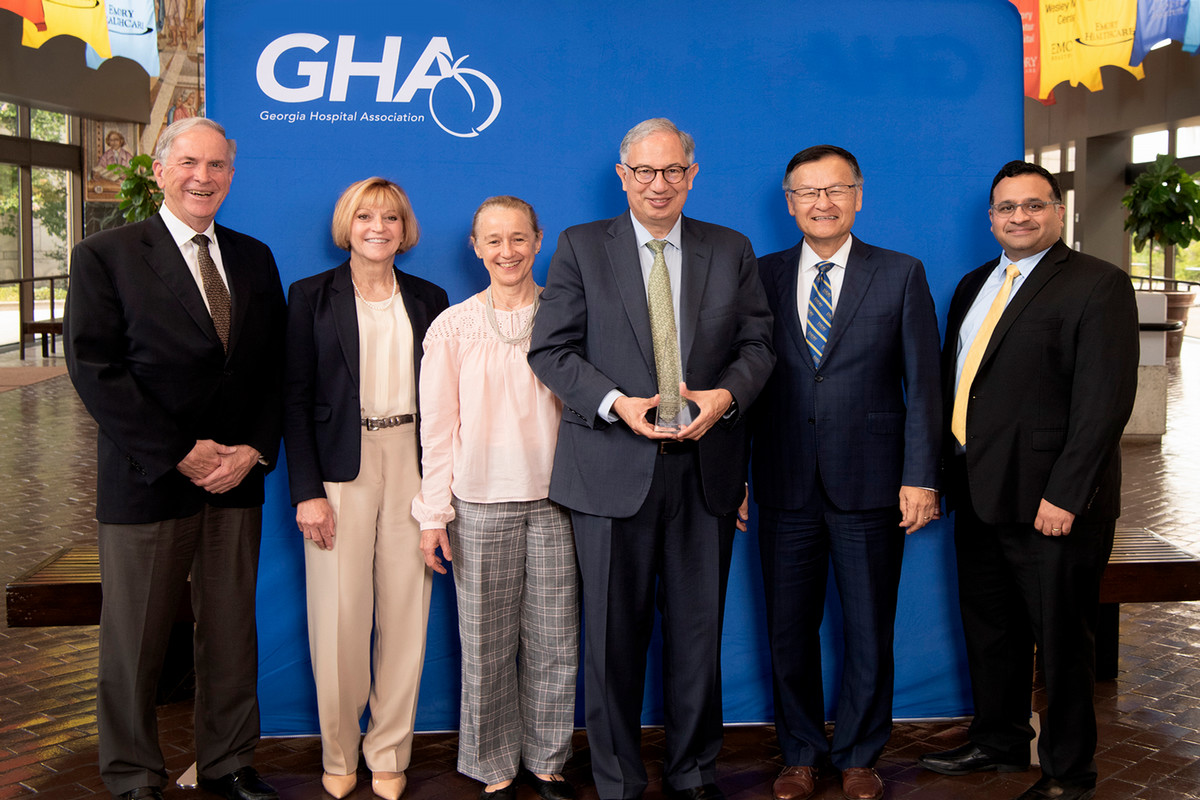 Emory’s Carlos del Rio wins statewide Hospital Hero Lifetime Achievement award from GHA
