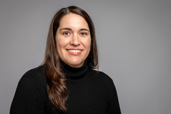 Headshot of Sarah Cross